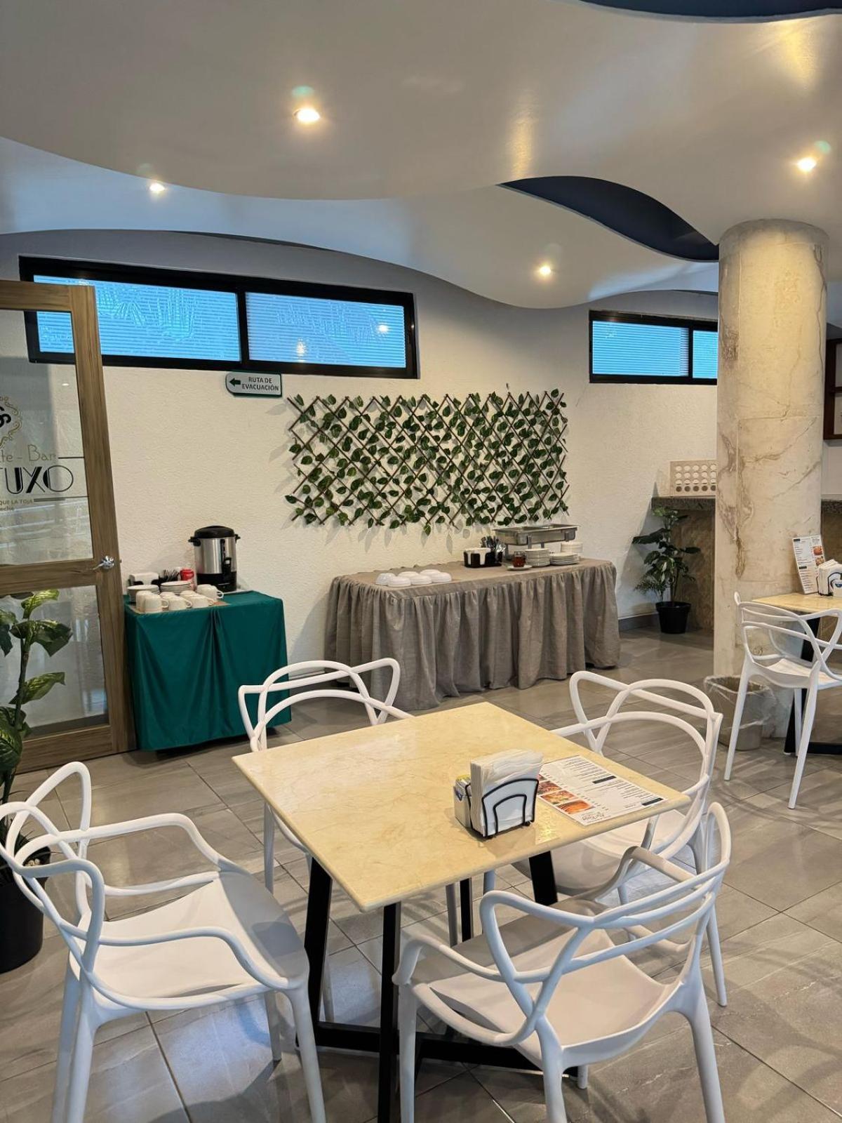 Hotel Boutique La Toja Campeche Exterior photo